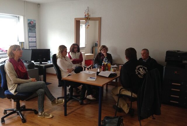 Verein für Dialog, Integration und Freundschaft ist mit dabei / Initiative „Waghäusel hilft!“ im Gespräch mit Ingo Gießmann – KW 42 / 14 (2)