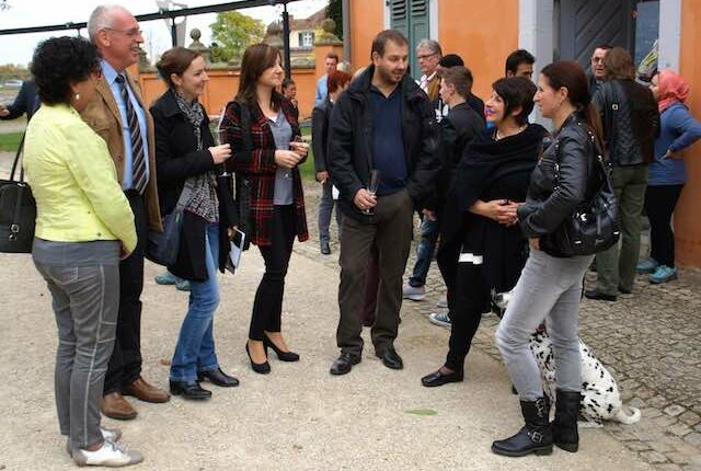 Eine Ausstellung – auch der Solidarität mit Flüchtlingen und mit „Waghäusel hilft“ – KW 45 / 15