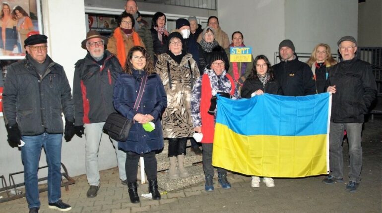 Teilnahme an der Ukraine Mahnwache | Mitteilungsblatt KW 13/2022